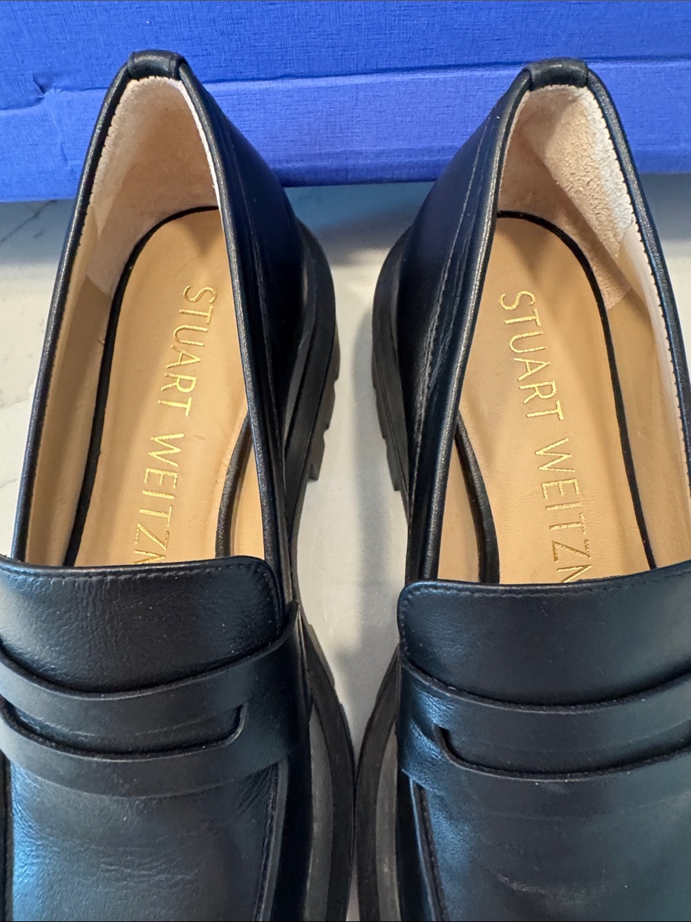 Stuart Weitzman Black Leather Penny Loafers with Lug Sole 11 NEW - Picture 3 of 9